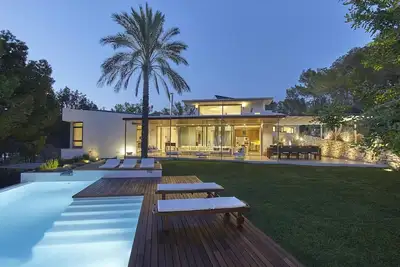 Image de Villa de luxe avec vue sur la