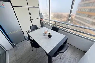 Image de Valras-Plage: Appartement rénové 1 chambre, clim, WiFi, parking, à 50m de la plage