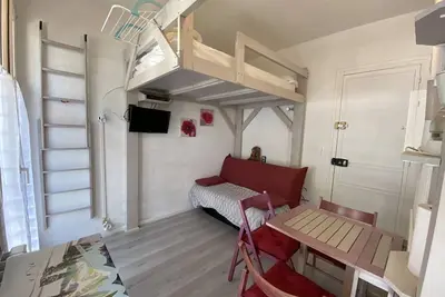 Image de Studio central avec balcon et parking à Cauterets