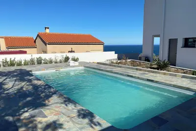 Image de Vacances de rĂŞve dans une belle villa avec vue mer exceptionnelle