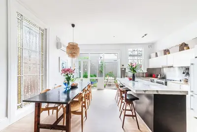 Image de Stylish Balmain House Near City & Harbour