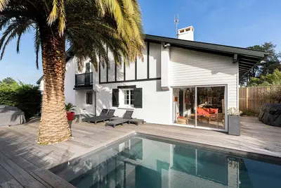 Image de Magnifique maison basque avec piscine - Biarritz