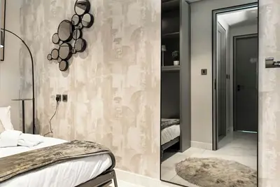Image de Chic 2-bed apartment 10mins walk to Dubai Mall
