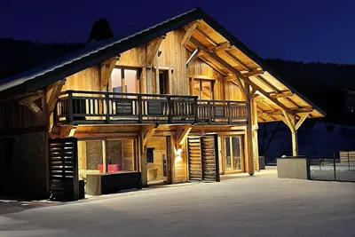 Image de Chalets Coeur du Lac Malbuisson \/ 10km de Metabief \/ 4 personnes (+2) \/ 56 m2