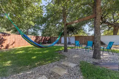Image de Charming 2-bedroom apartment with WiFi, Ac in awesome Del Valle 3 parking lot
