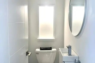 Image de Luxury 2-Br 2 Bth in Downtown Toronto's Trendy Core