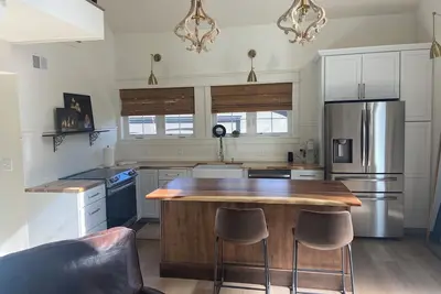 Image de Cozy 2-bedroom cottage near Colorado College