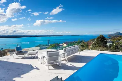 Image de Panoramic Oceanview Manor