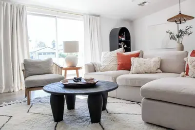 Image de The Lewis House- Stylish Oasis with Pool & Casita