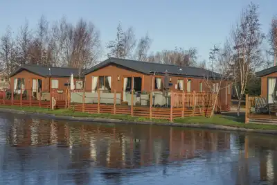 Image de The Three Bears Lodge, Coniston Drive 11, pet friendly in Warton