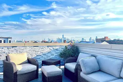 Image de Luxury 2-bedroom condo in charming Jersey City with private deck and Nyc views