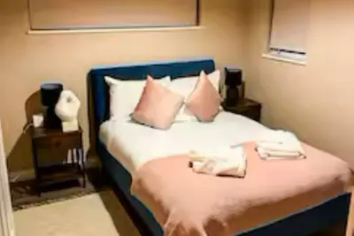 Image de Stylish & Modern Apartment - Southend Vibrant Hub