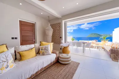 Image de Luxe et Vue Exceptionnelle aux Saintes