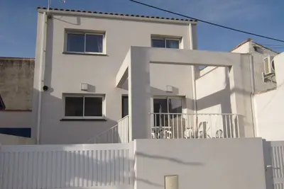 Image de Villa moderne 5/6 pers, clim, parking, proche plage et centre