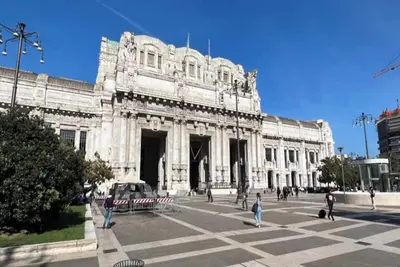 Spacious and Elegant Flat in the Heart of Milan – Paolo Sarpi Area\n\n\n\n\n\n\n