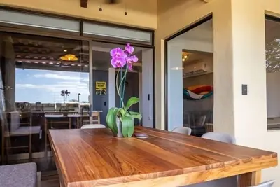 Image de Coco Sunset #65 Fully Remodeled 2 bed Ocean View condo