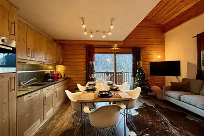Image de Chalets d'Angèle : T3 cosy à Châtel