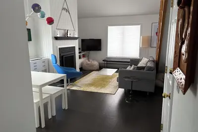 Image de Modern 3-bedroom, 3 bath ski In/Out condo at Sugarloaf Mountain