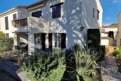 Image de Le Charme bleu d'Azur, appartement 4* complet à 500m de la plage