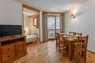 Image de Centre station, étage -3, vue pistes de ski, remise en forme, piscine, sauna, balcon, télévision