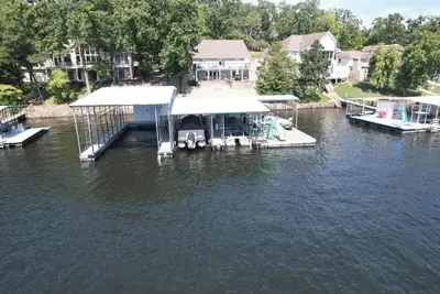 Image de Ozark Getaway (at least 20)