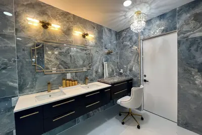 Image de Spacious 5-bedroom house in tranquil Wellington