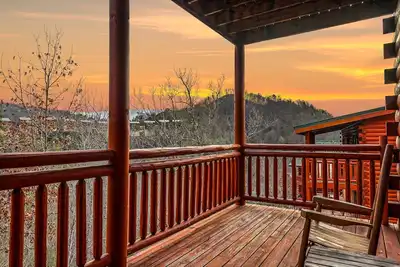 Image de Indoor Pool, Gorgeous View, 6br Cabin, Theater~Bbq