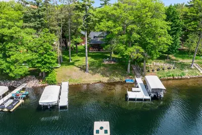 Image de Lakeside Cabin | Water & Cycling Adventures