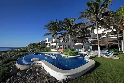 Image de Relax, Unwind & Watch the Waves from Your Caribbean Ocean View – Mi Casa Del Mar
