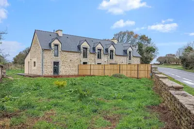 Image de Belle maison à Névez avec WiFi