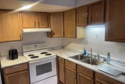 Image de Charming 1-bedroom unit in fantastic Burnham with Ac, WiFi, Laundry & parking.