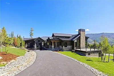 Image de Brand New Eagles Nest Home in Silverthorne
