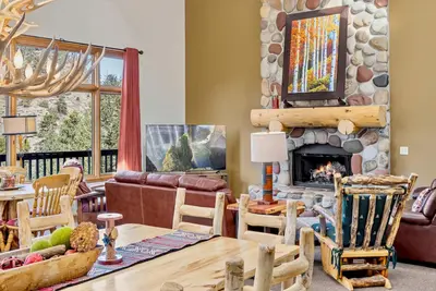 Image de Estes Escape by Estes Park Homes