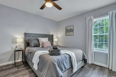 Image de Modern Townhome Near Airport & Downtown Charleston