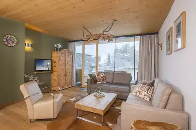 Image de Appartement moderne avec sauna et balcon