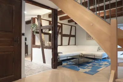 Maison spacieuse avec suite parentale, Garage Sécurisé et Équipements 5 Étoiles