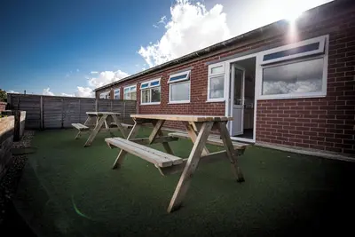 Image de Cozy Family Apartment | Manchester Airport | Free Parking | Sleeps 8\n