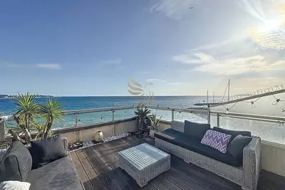 Image de L'Ecrin des Cimes-Duplex, terrasse vue pano, Box