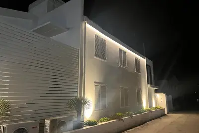 Image de New Construction Strategic Location Outdoor Space Parking Space And Bicycles