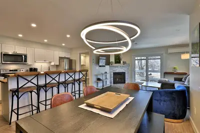 Image de The Swirl Suite at Killington: Renovated 2rm/2ba Suite. Sleeps 6. Discounted Ski Rentals.