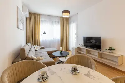 Image de Walnut apartment in Tre Group Complex