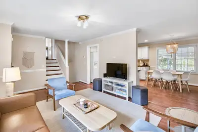 Image de Your Atlanta Adventure Starts Here 4br