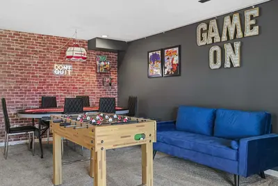 Image de King Suite - Game Room - Large Groups - Yard