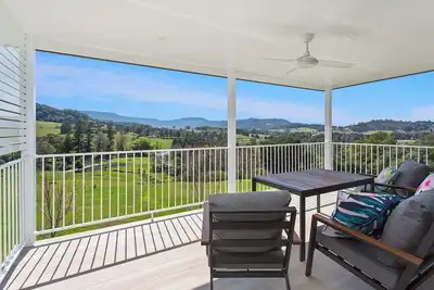 Image de Breathtaking Hilltop Cabin 2 - A Home Away From Home