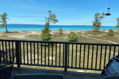 Image de Homestead Beach Condo with Lake View
