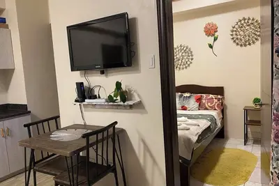 Image de Fabulous condo with WiFi in charming Baguio. Come rest, relax and decompress!