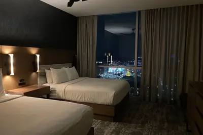 Image de 2-night stay in timeshare Condo Atl-Seccg Uga vs Tx-3br Presidential w/balcony\n