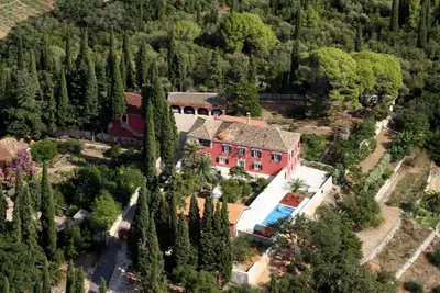 Image de Luxury Villa with Swimming Pool and Jacuzzi