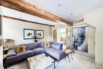Image de Cosy 2 bedroom cottage in Cheshire countryside with a modern design
