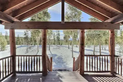 Image de 2 Bed Cabin, Fireplace, Lodgepole Pines
